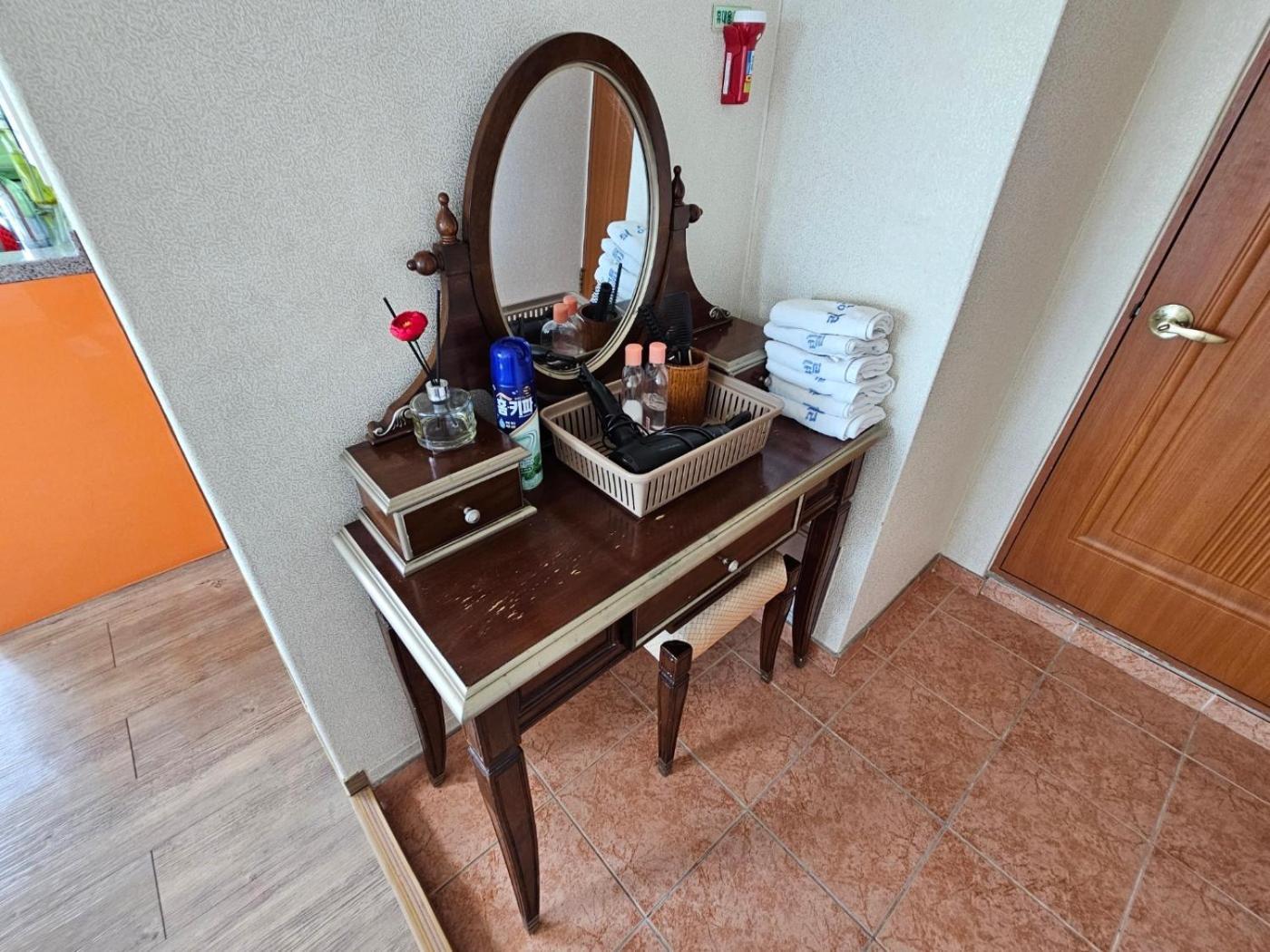 Billions Motel Gangneung Zimmer foto
